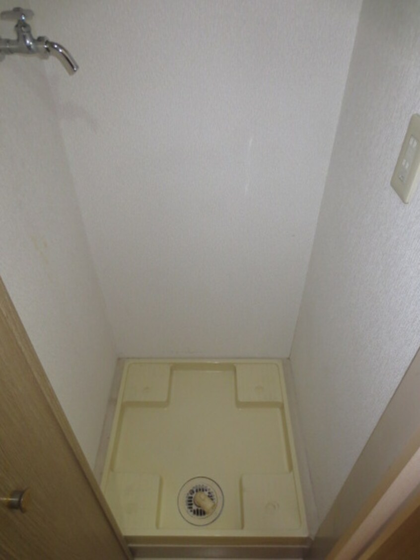 洗濯機置場 サンモール