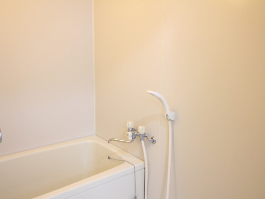 バス／シャワールーム等 リープハーベン八尾木