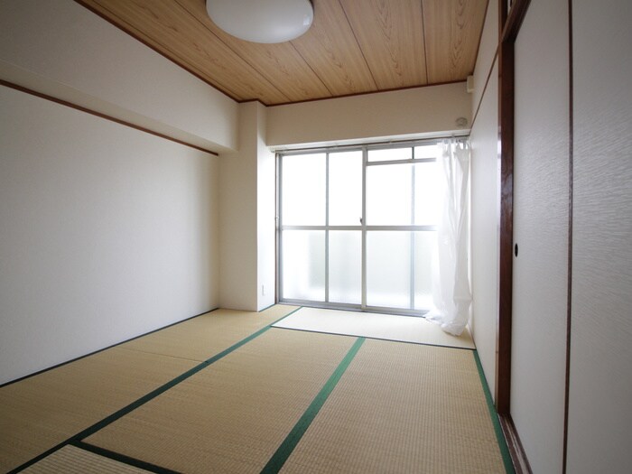 居室 鳴尾ハイツ