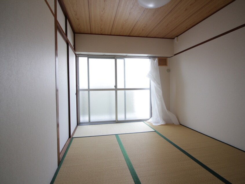 居室 鳴尾ハイツ
