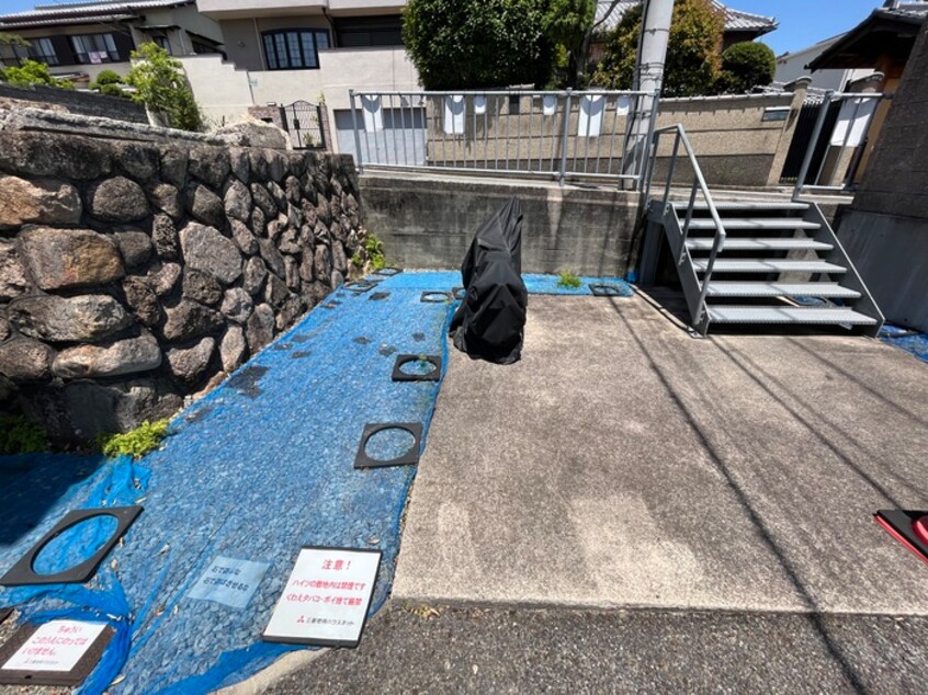 バイク置き場 シャーメゾン豊楽B棟