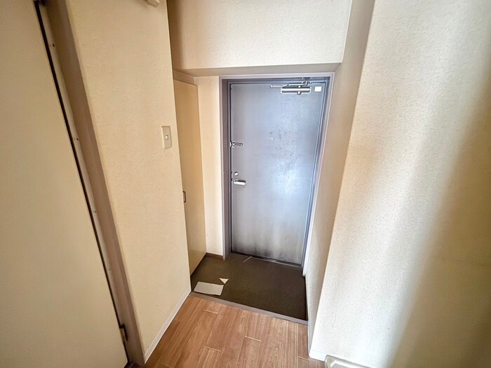 玄関 キャトルセゾン