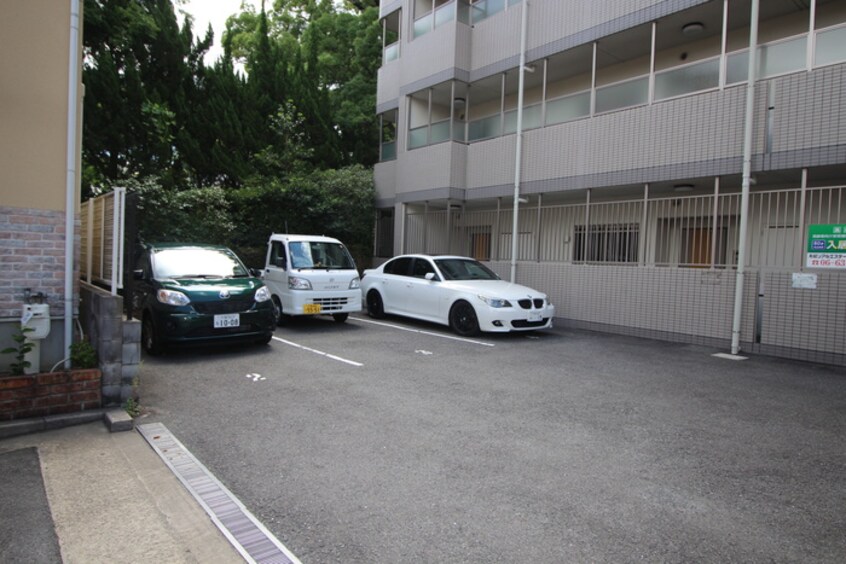 駐車場 ジョナサン