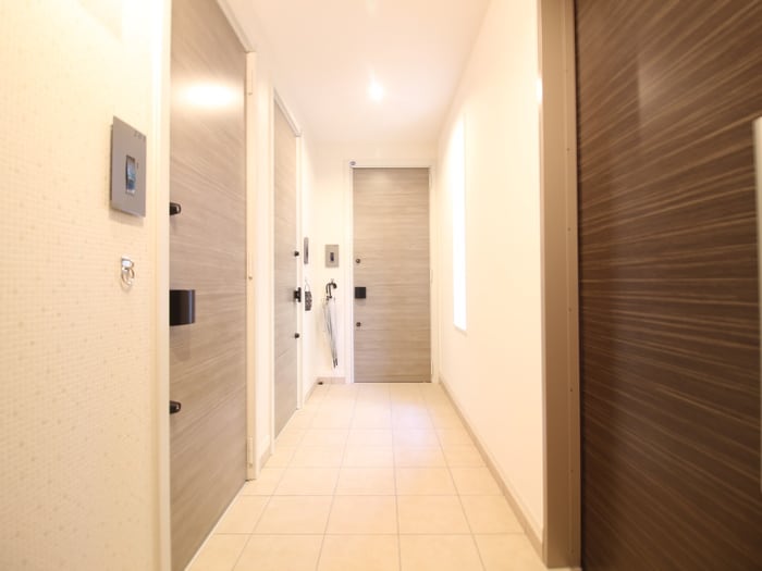 エントランス部分 シャーメゾン　ベル