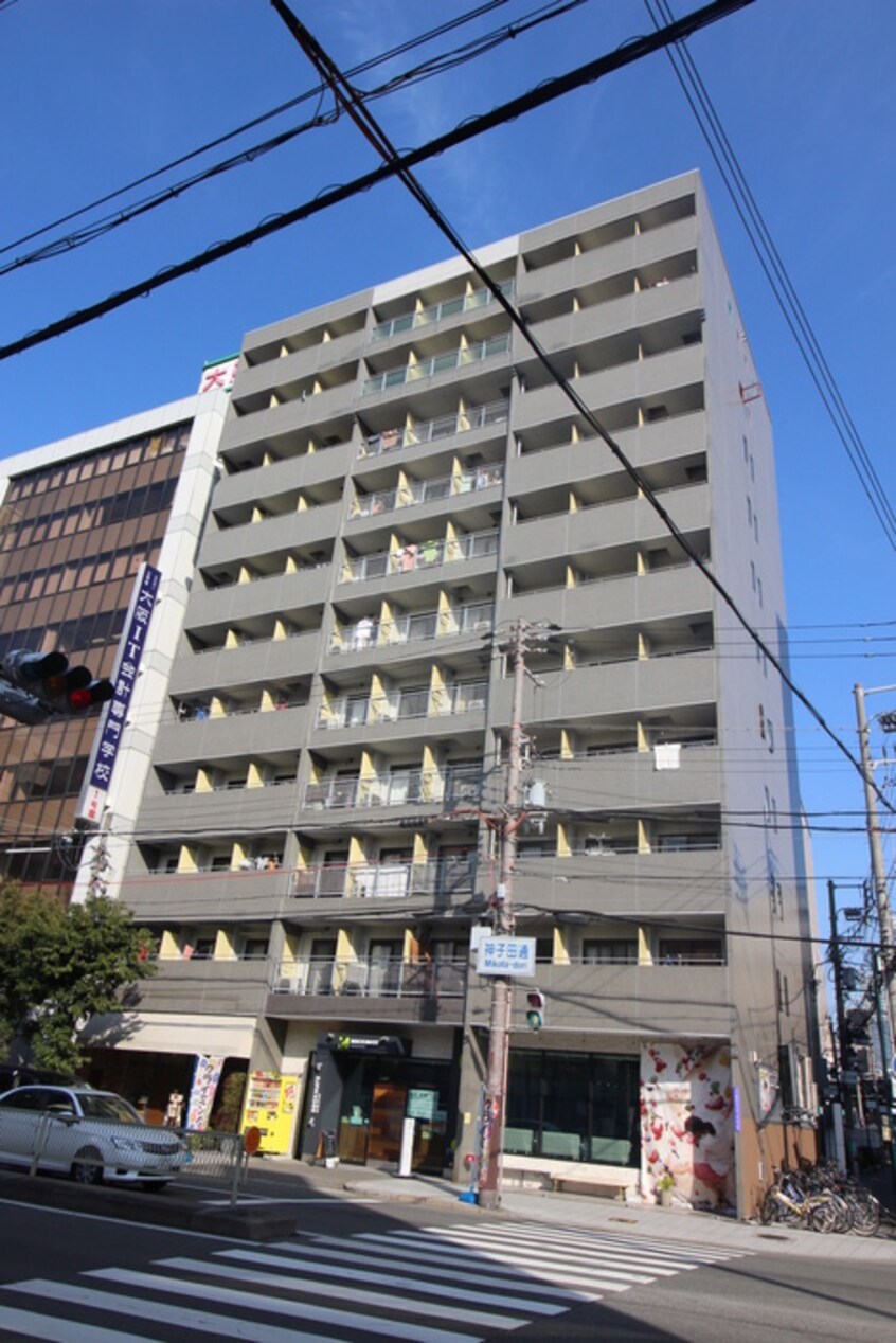 エントランス部分 プレステル福島