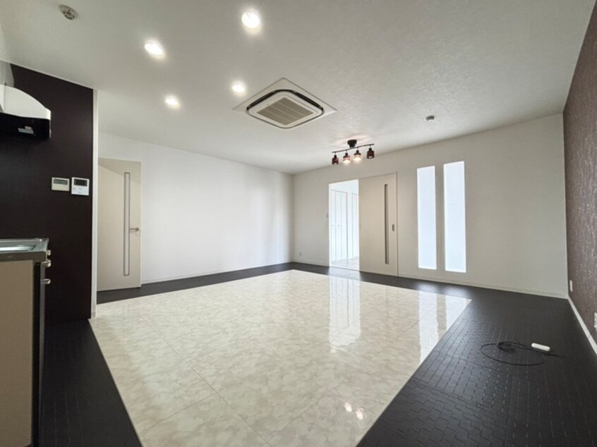 居室 Heights Hirotani