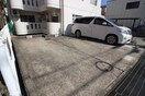 駐車場 ベルフラワ－