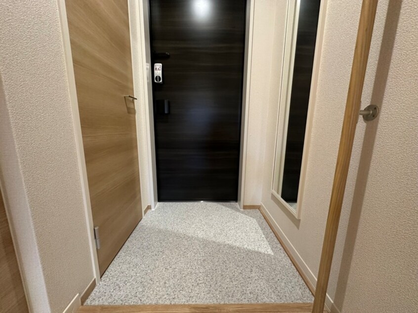 玄関 シャーメゾン若園