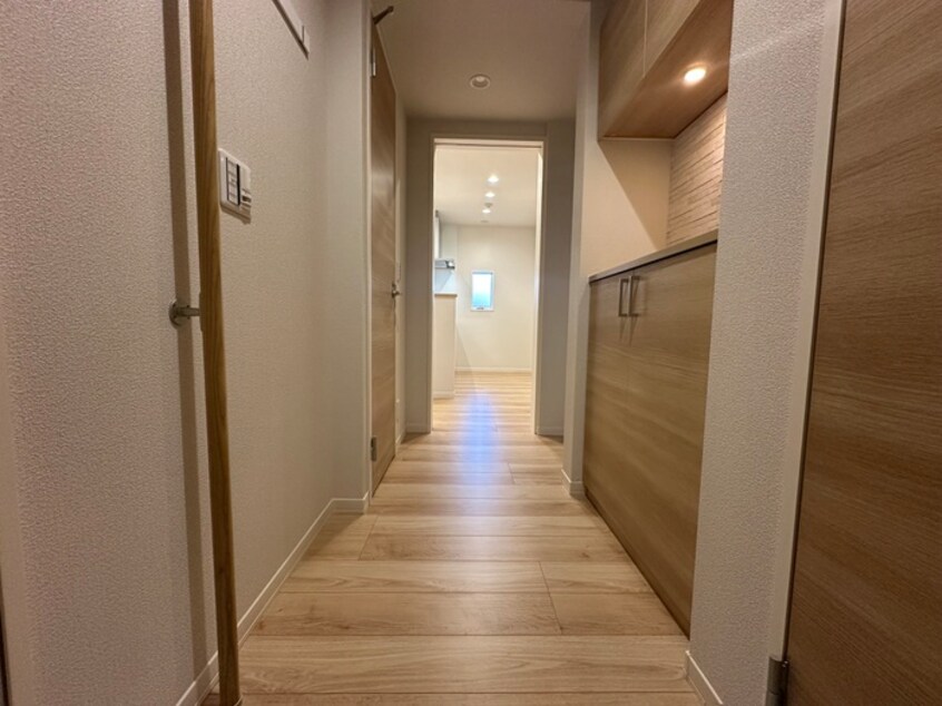 廊下 シャーメゾン若園