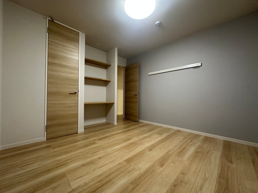 居室 シャーメゾン若園