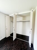 収納 セントポーリア梅園