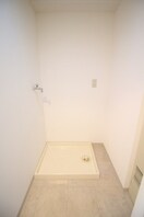 洗濯機置場 ｱｸｼﾙｺｰﾄ京都二条ｳｴｽﾄ（1001）