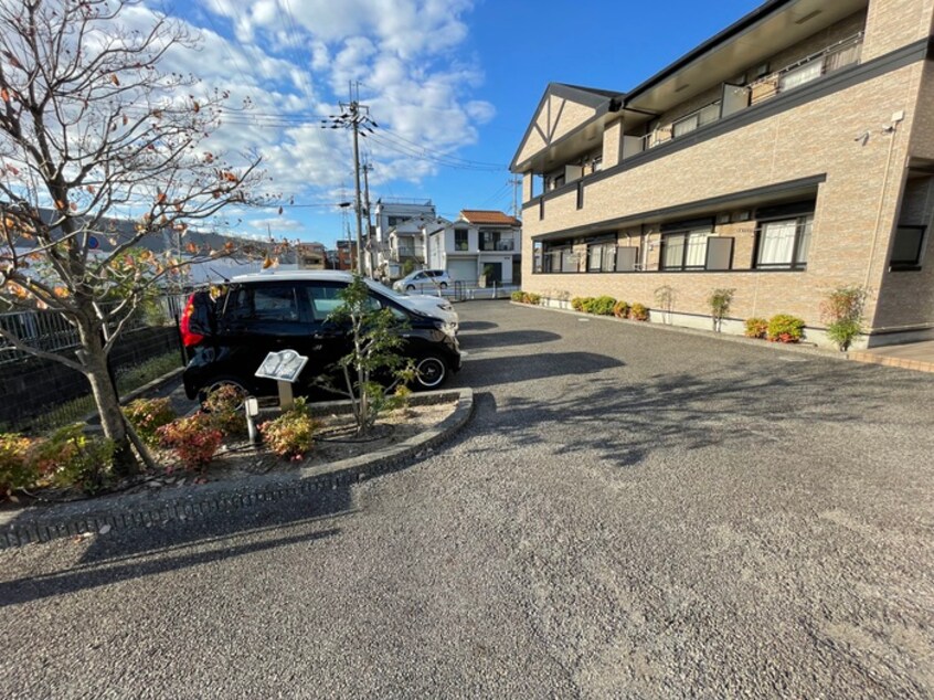 駐車場 サンハイム