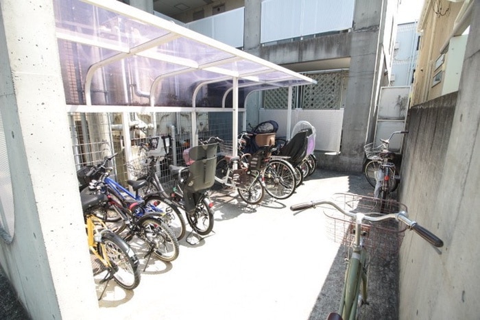 駐輪場 メインステージ甲子園一番町