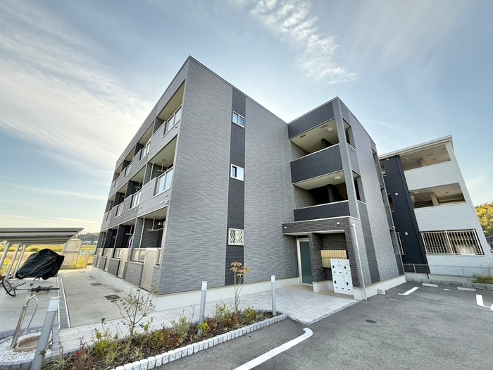 外観写真 ミレグランデ京田辺