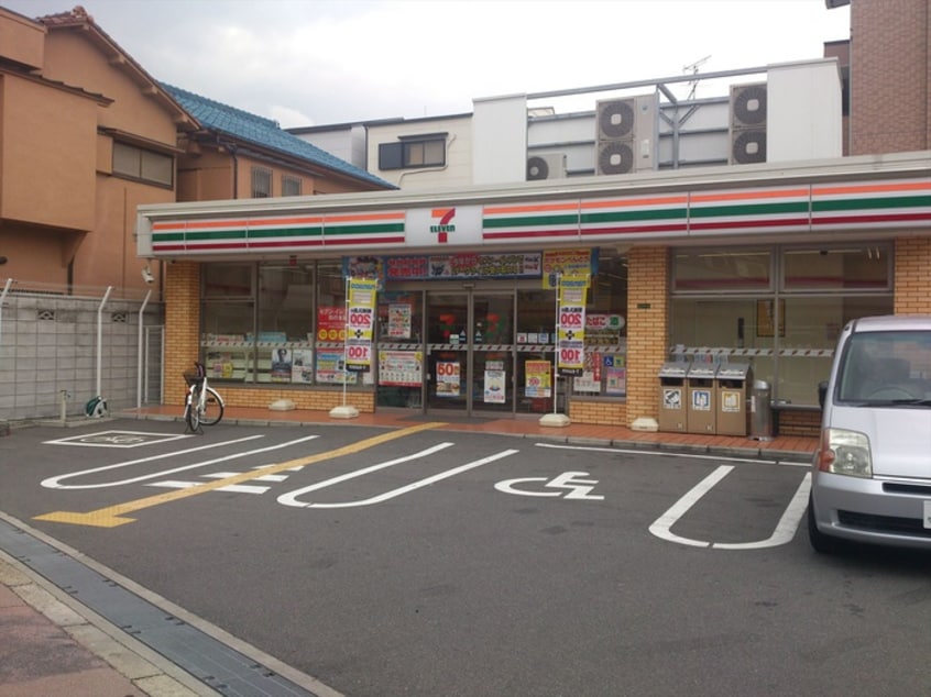 セブンイレブン 大阪豊新4丁目店(コンビニ)まで38m クラウドパレス上新庄