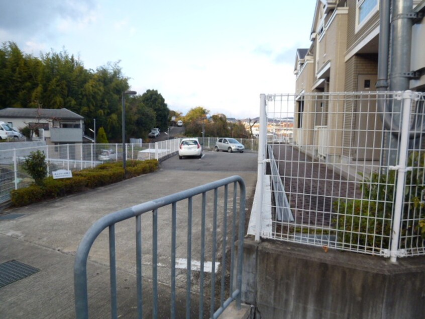 駐車場 ユニゾン川西Ⅰ