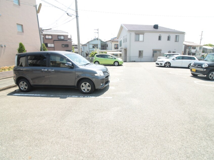 駐車場 ヴィラ・デステ