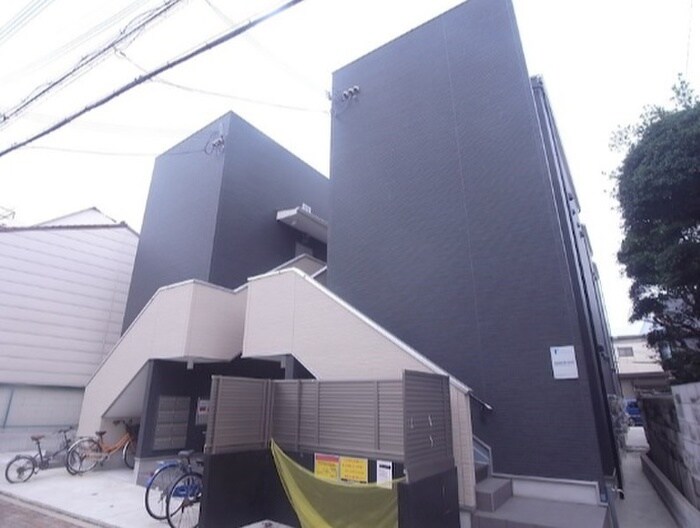 駐輪場 maison de cercle