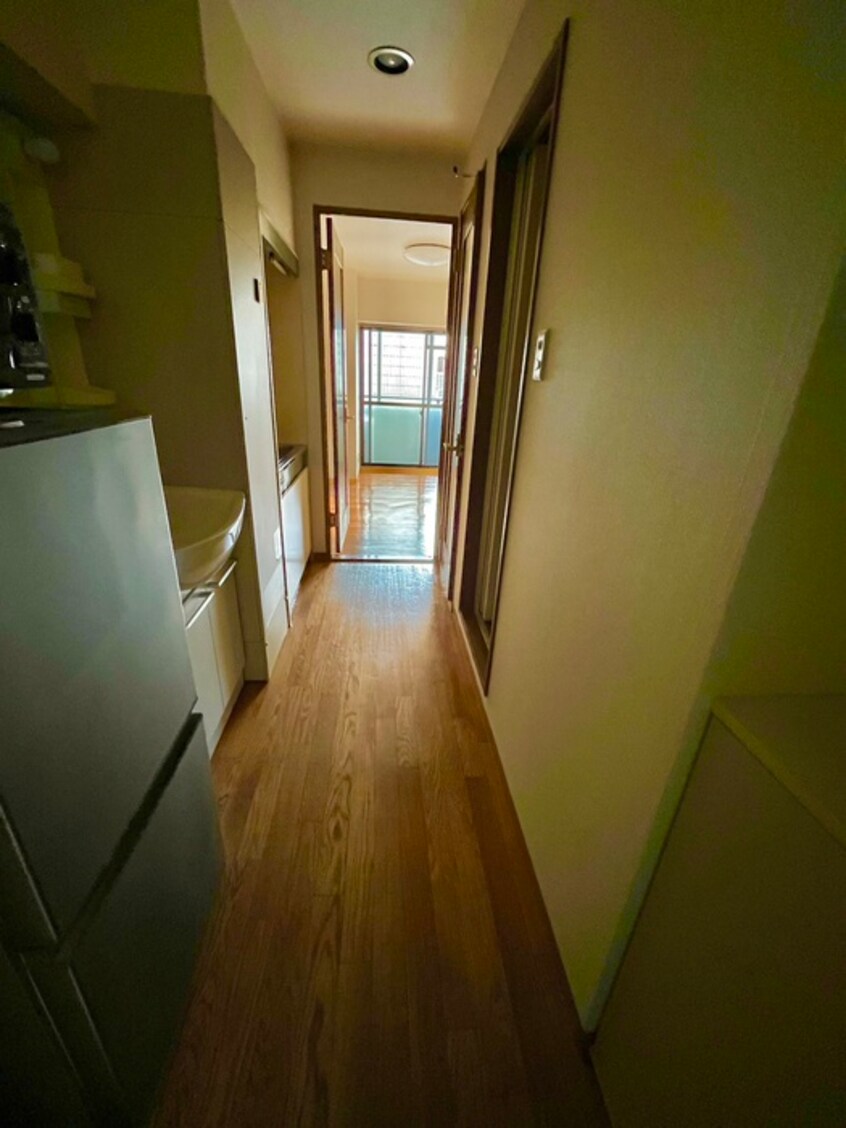 廊下 フォーウィングス