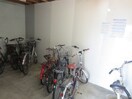 駐輪場 かぎ屋ビル
