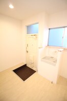 玄関 かぎ屋ビル