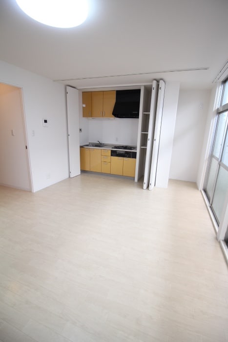 居室 かぎ屋ビル