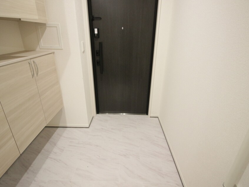 玄関 Ｄ－ｒｅｓｉｄｅｎｃｅ服部本町