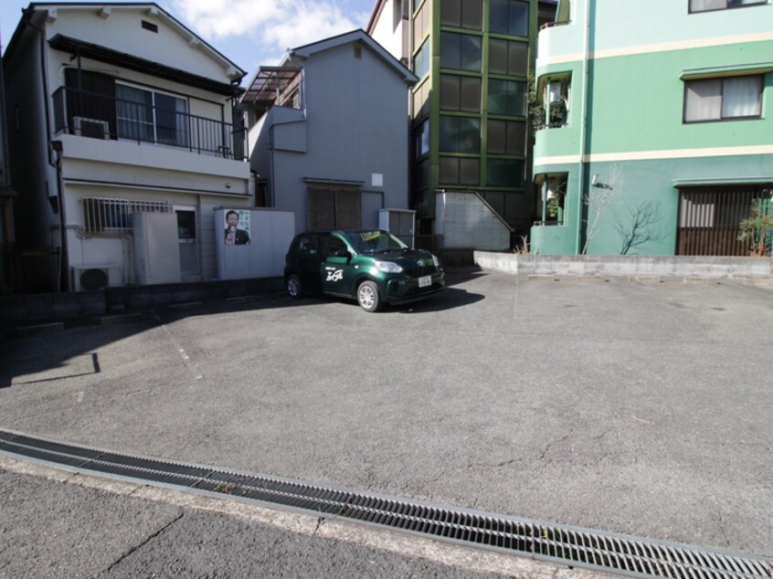 駐車場 ライフハイム須賀