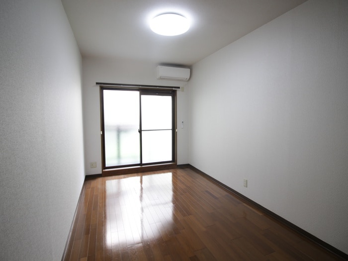 居室 ライフハイム須賀