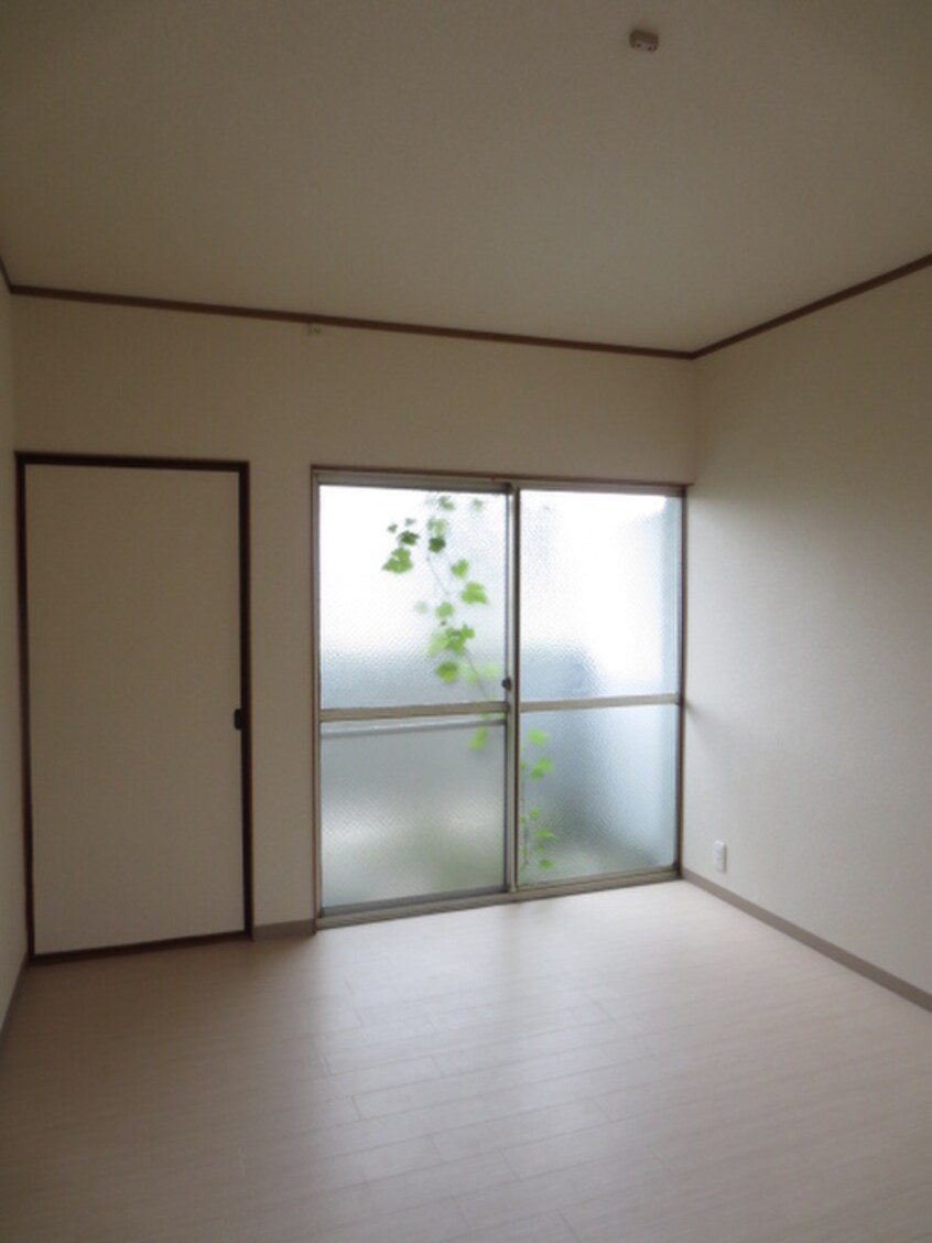 居室 八尾マンション