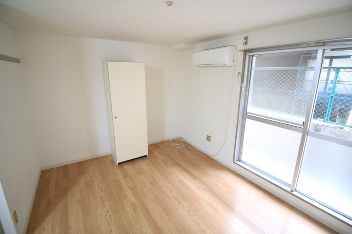 居室 シャト－平野