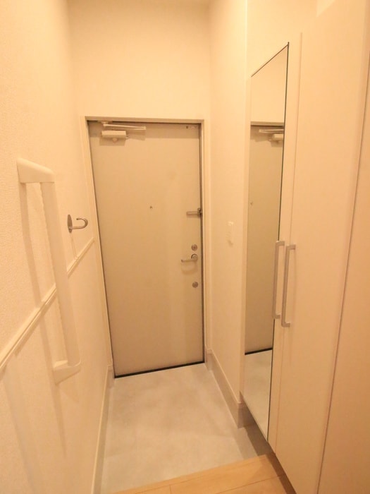 玄関 ヴァレンティア若江本町