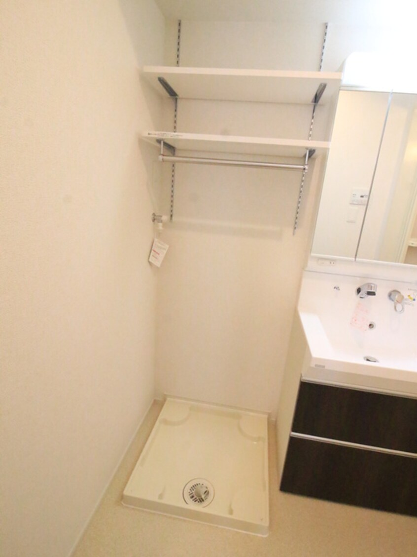 洗濯機置場 ヴァレンティア若江本町