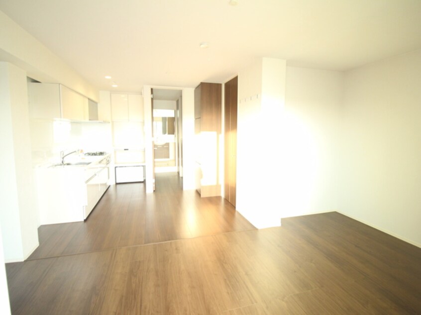 居室 LS RESIDENCE NAKAMOZU