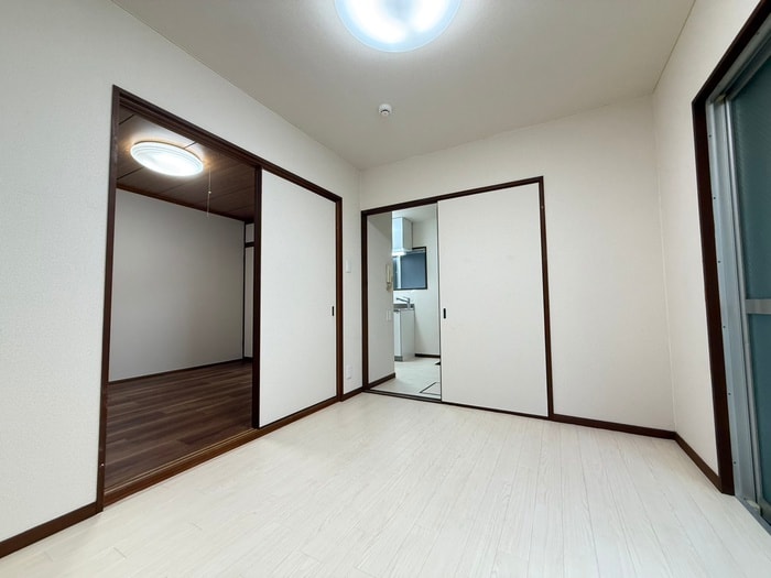 居室 久保田ビル