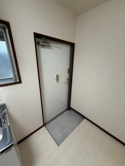 玄関 久保田ビル