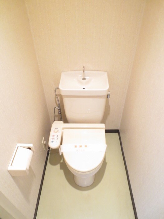 トイレ ドミール伊勢田