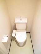 トイレ ドミール伊勢田