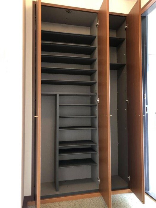 靴箱 フォレスト壱番館