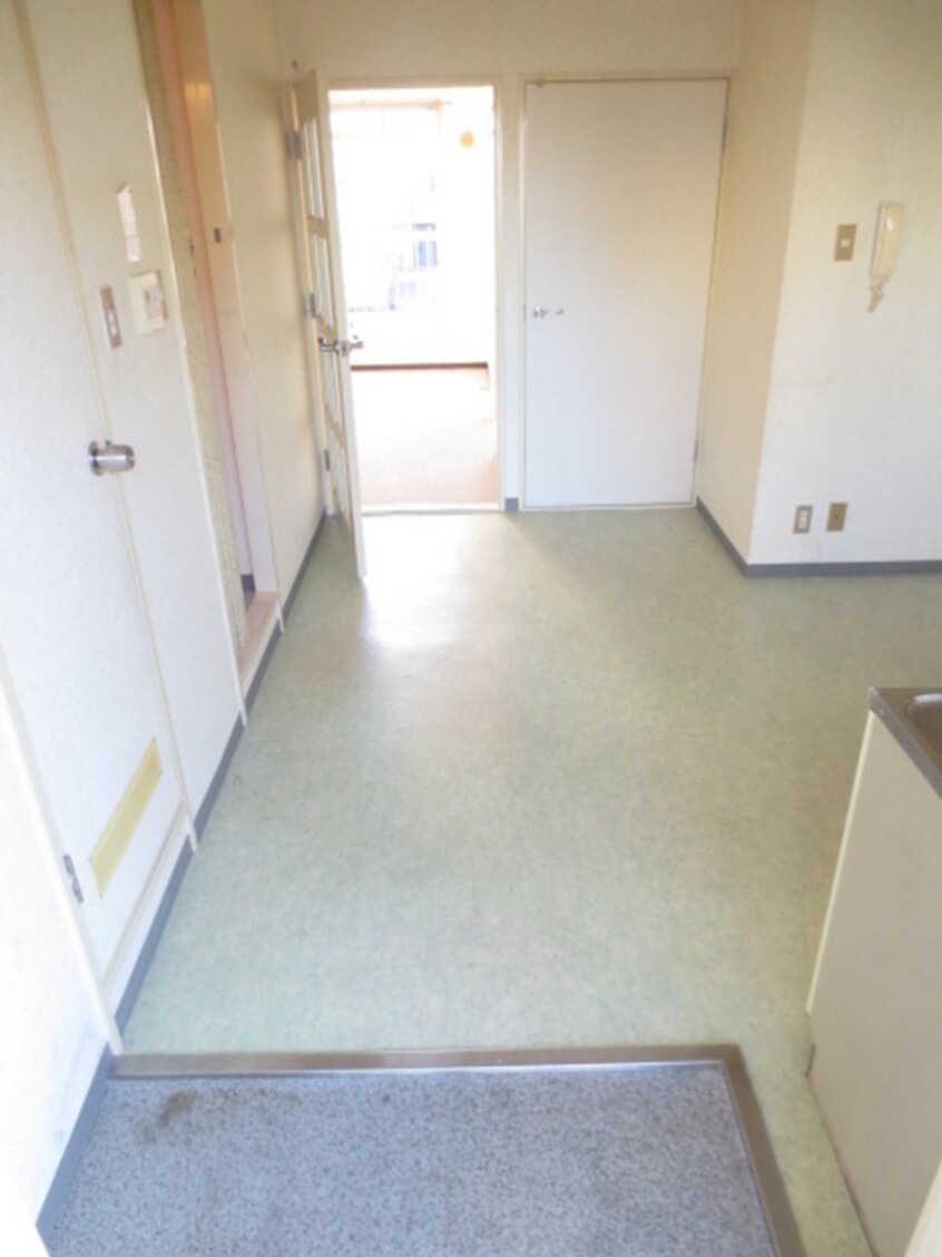 玄関 プチメゾントウダ