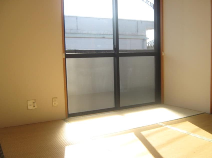 居室 フル－レ高砂