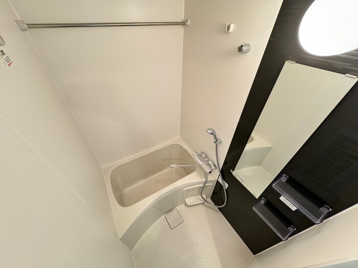 バス／シャワールーム等 ﾚｼﾞｭｰﾙｱｯｼｭ神戸VIVANT(301)