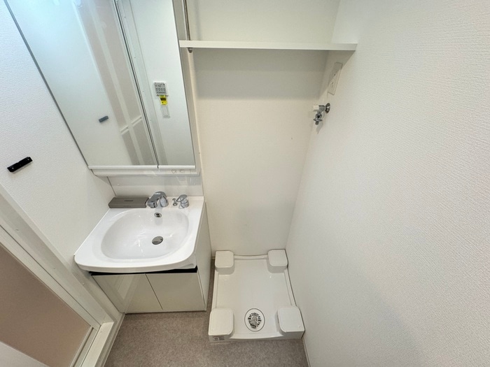 洗濯機置場 ﾚｼﾞｭｰﾙｱｯｼｭ神戸VIVANT(301)