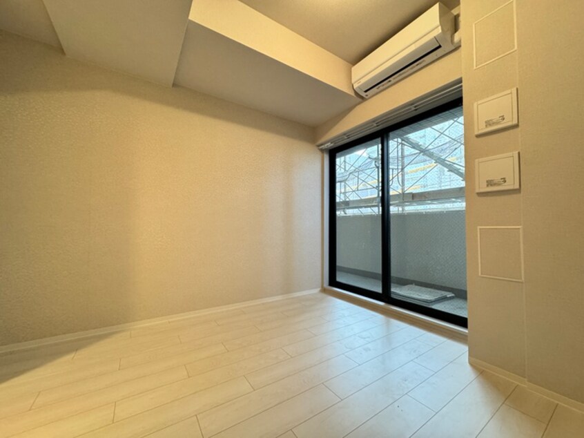 居室 ﾚｼﾞｭｰﾙｱｯｼｭ神戸VIVANT(301)