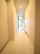 廊下 ﾃﾞｭｵﾝ新大阪ﾚｼﾞﾃﾞﾝｽ(608)