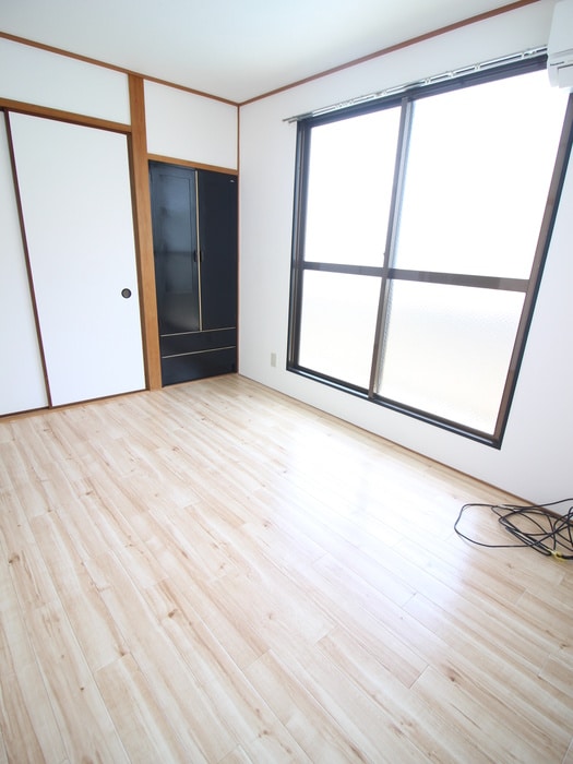 居室 花園グレースマンション