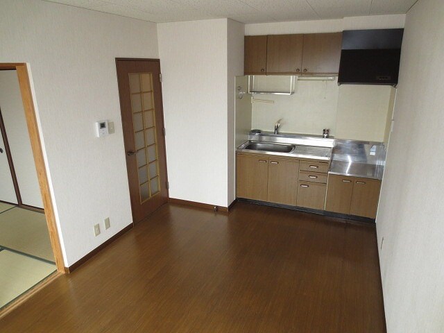 居室 アイマンション長尾町