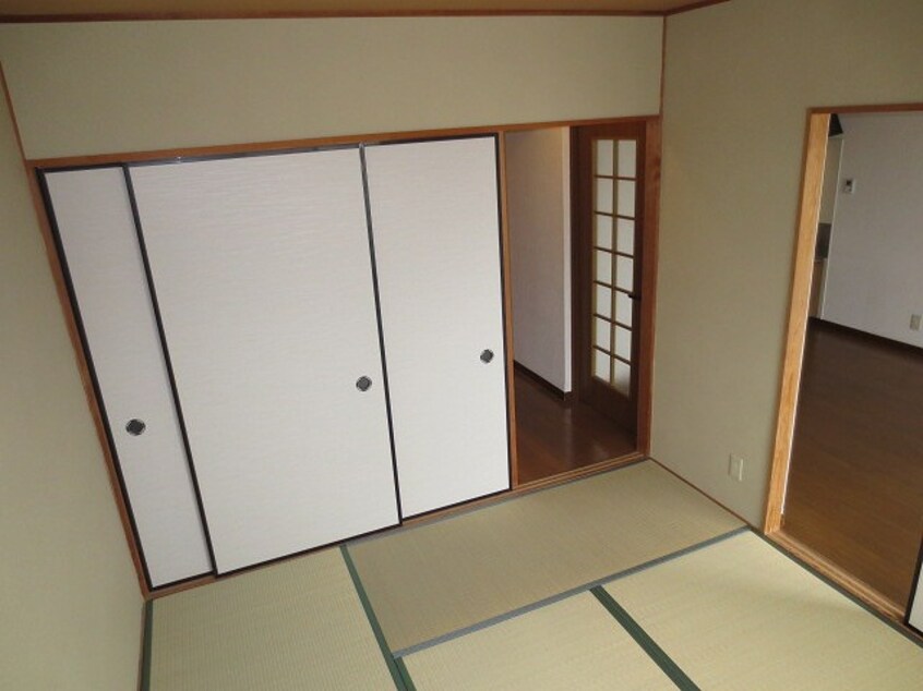 居室 アイマンション長尾町