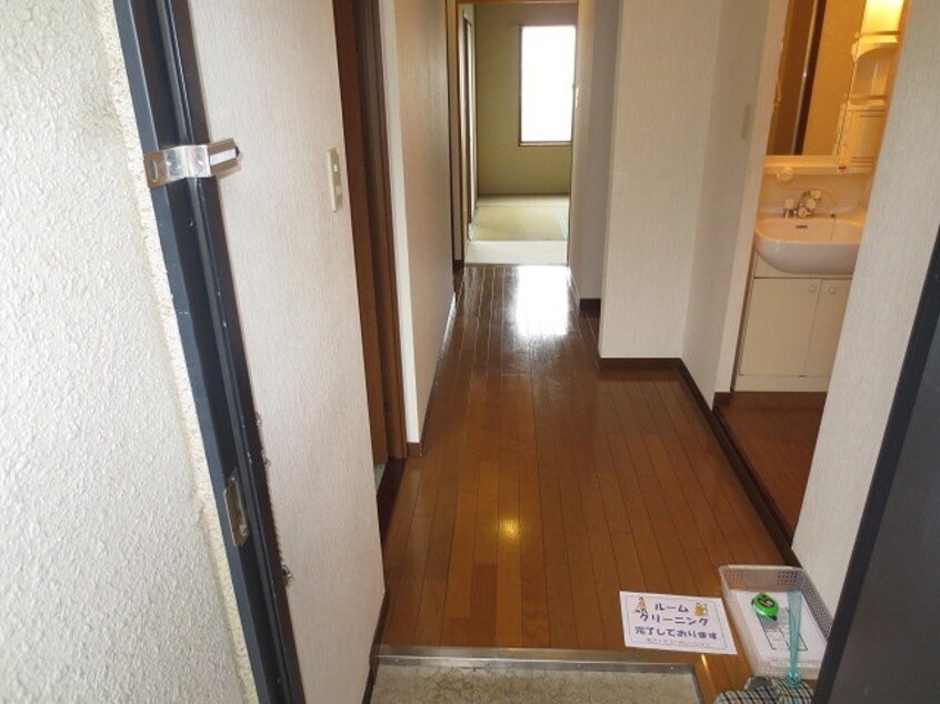 廊下 アイマンション長尾町